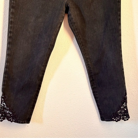 Soft Surroundings Wash Out Black Ankle Jeans Women Size 16P - Picture 2 of 10